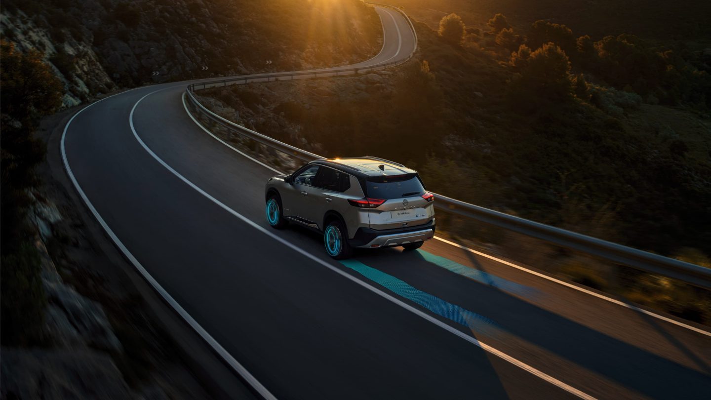 Nissan X-TRAIL